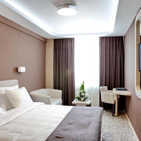 Garni Hotel Aveny Čačak 외부 사진