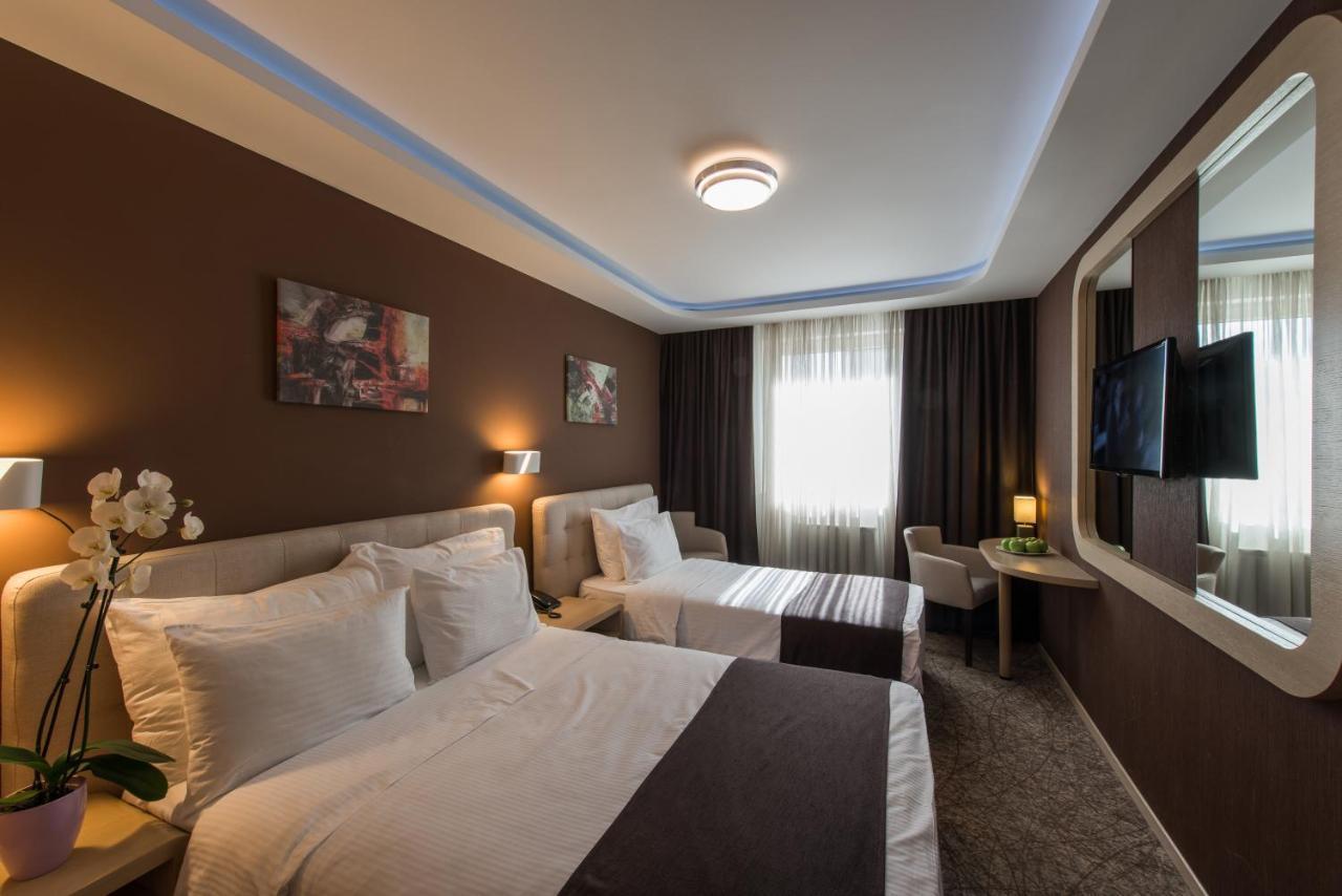 Garni Hotel Aveny Čačak 외부 사진